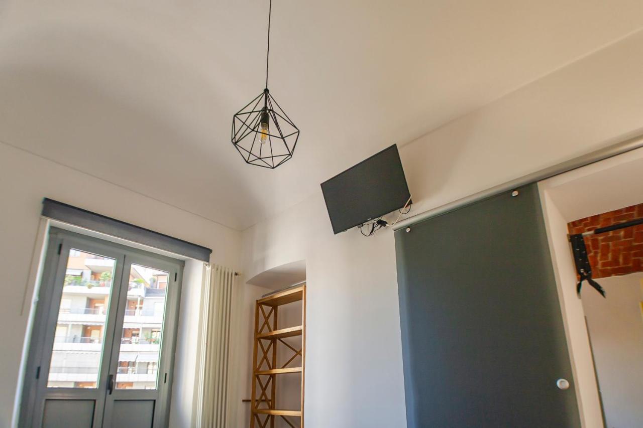 Dora'S Park Modern Apartment Torino Esterno foto